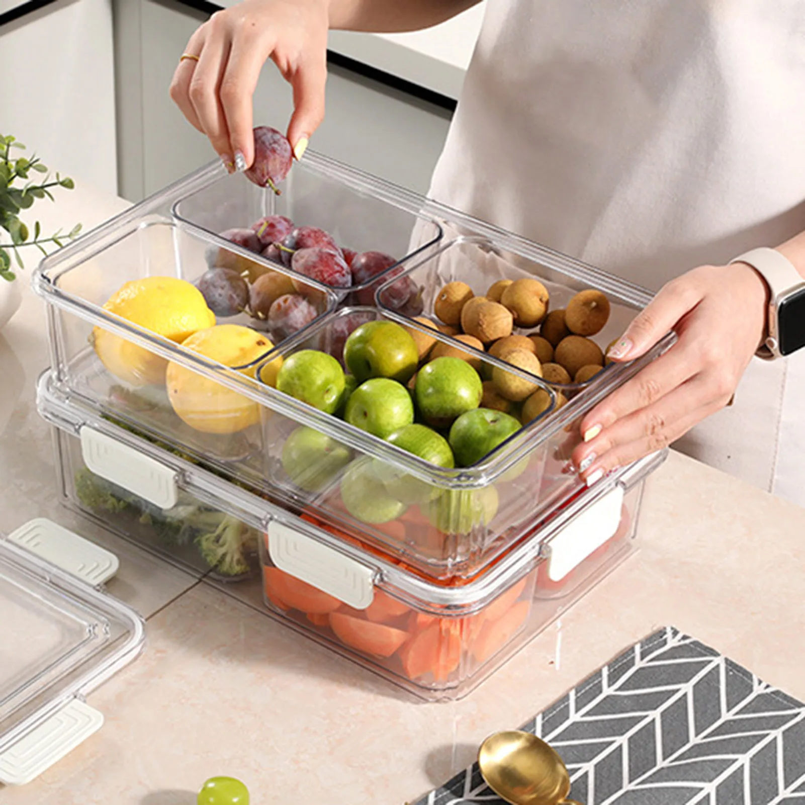 

Grids Divided Serving Tray Storage Box Kitchen Portable Sub-format Seasoning Separator Box Fresh-keeping Snack Fruits Food Box