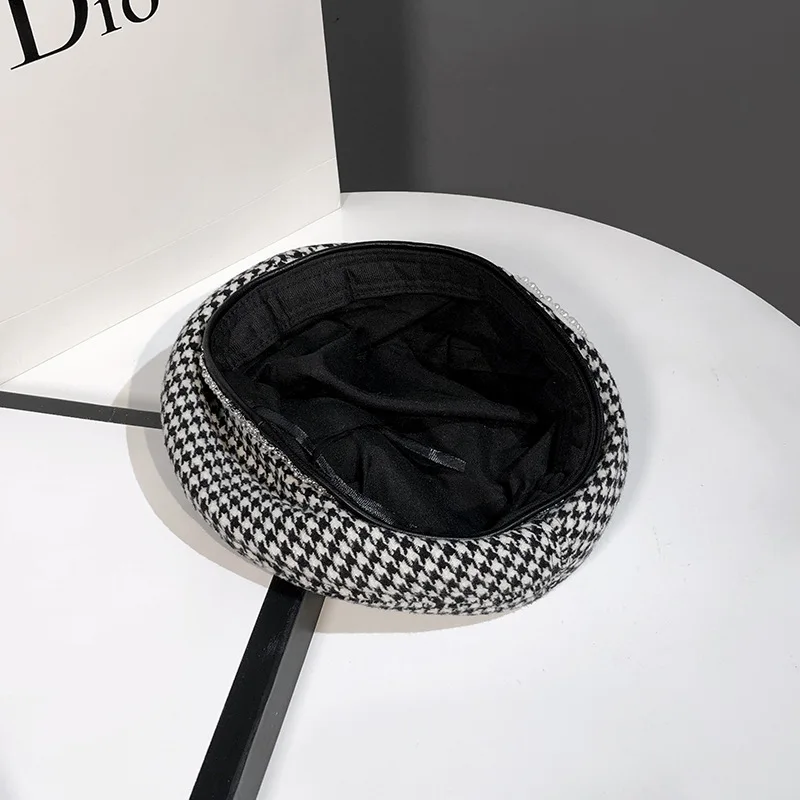 Trendy Plaid Rhinestones Pearl M Letter Beret Women\'s Autumn Woolen Warm Octagonal Hat Retro Elegant Literary Female Painter Hat