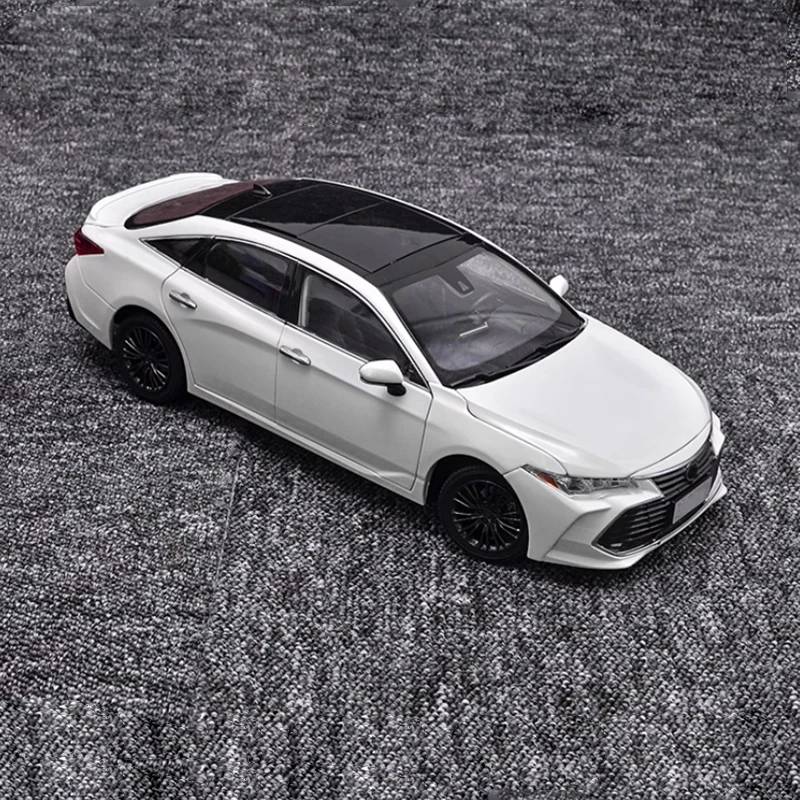 Original Diecast 1:18 Scale AVALON Alloy Car Model Simulation Toy Finished Product Collection Gift Static Model Display