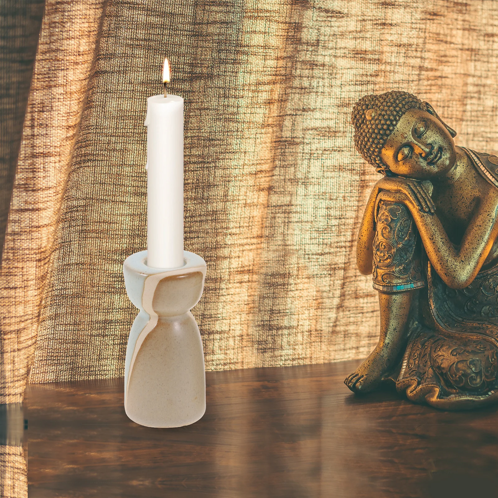 

2Pcs Ceramic Holder Retro Chic Decorative Romantic Festival Dinner Holders Candlestick Holders for Taper Candles