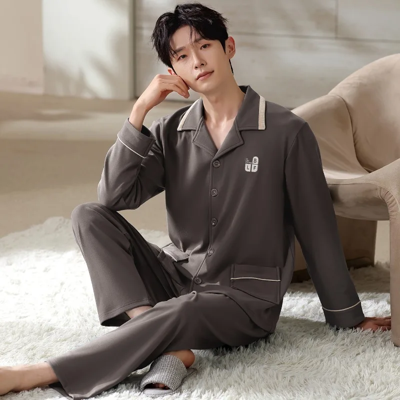 Polished German Velvet Heating and Warm Thin Velvet Lapel Large Size Loungewear Set Men's 2026 New Autumn and Winter Pajamas