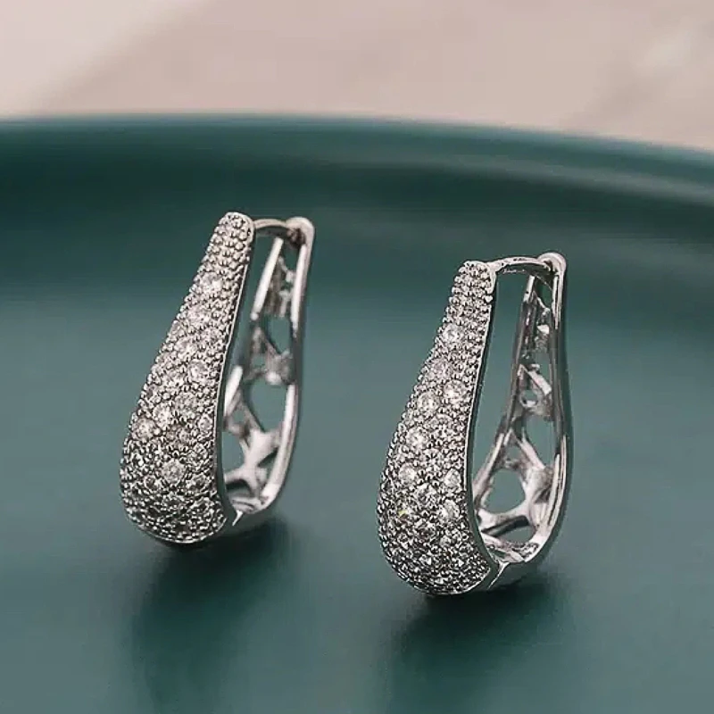 Huitan Gold Color/Silver Color Hoop Earrings Female Luxury Bright Zirconia Accessories Delicat Hollow-out Design Party Jewelry