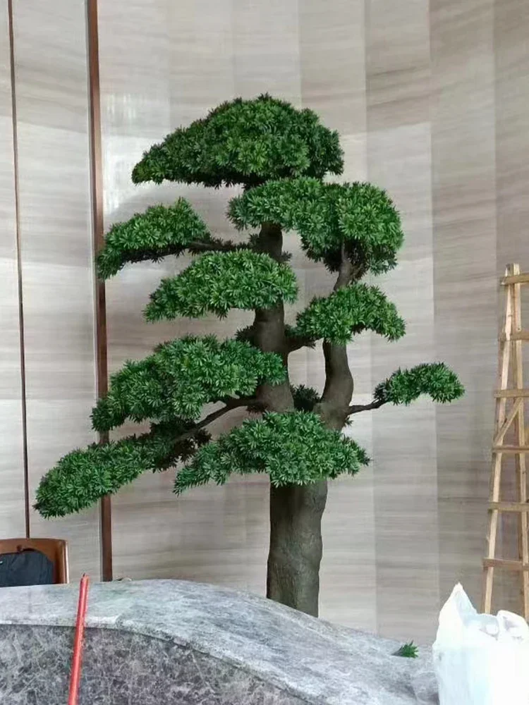 Artificial Greeting Pine FRP Pine Shape Fake Trees Courtyard Large Decorative Tree