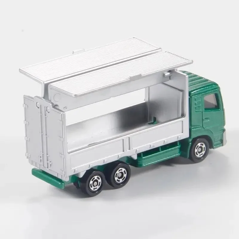 TOMY Tomica-vehículo de ingeniería de aleaciones, camiones UD, camión de transporte QUON, coche de Metal fundido a presión, juguete en miniatura realista para regalo de niños