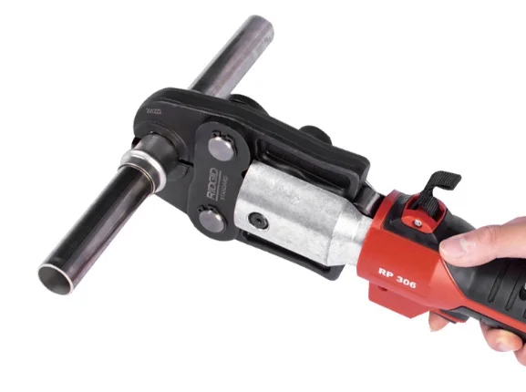 

Machining center side milling head BT40BT50-ER25 32 40CNC side milling angle head bidirectional output side milling head