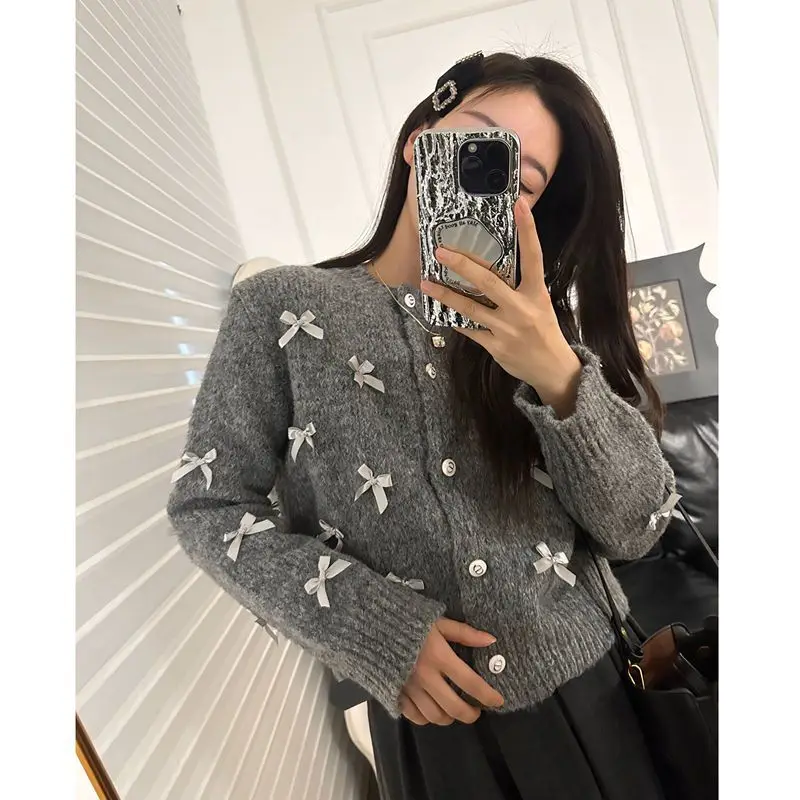 Design Sense Grey Bow Sweater Cardigan Women\'s Autumn and Winter New Style Loose and Lazy Style Small Stature Knitted Top Thick