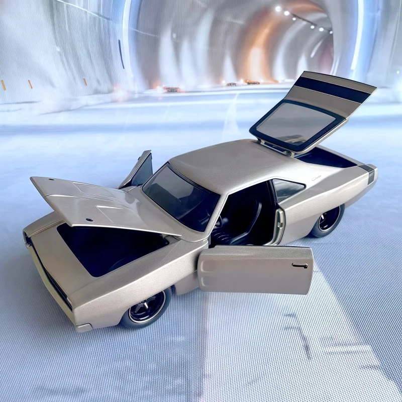 JADA1/24 Speed & Thrill 9 Dodge Charger (het voertuig gebruikt door Don the Boss) legering model beeldje - een cadeau voor kinderen om te verzamelen