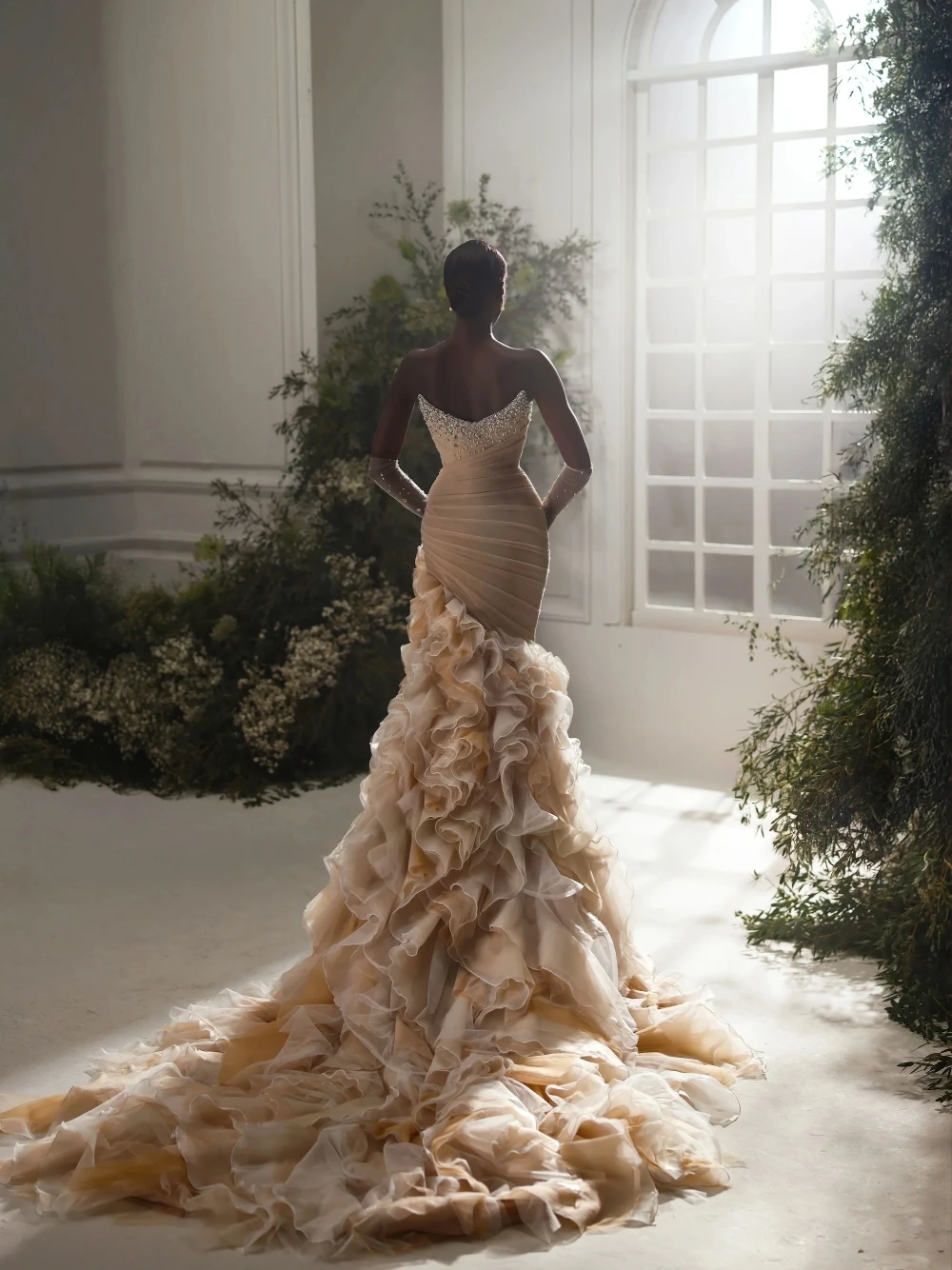 Romantic Beaded Mermaid Wedding Dress Champagne Fashionable Ruffled Long Train Bridal Gown Customized Reception Dainty Wear