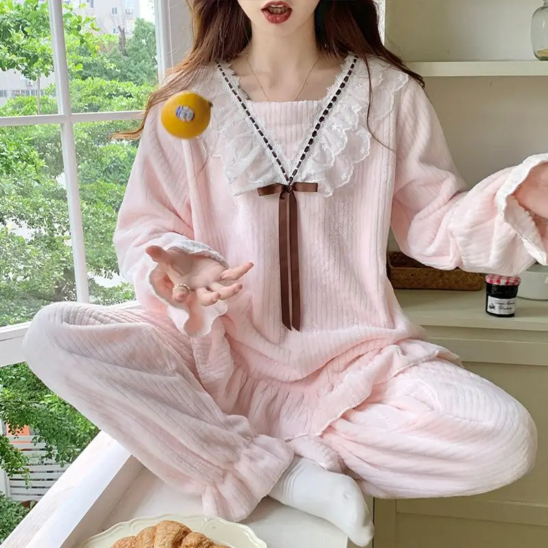 

2025 Winter Long Sleeve Cute Lace V-neck Thick Warm Flannel Pajama Sets For Women Korean Coral Velvet Sleepwear Homewear Clothes