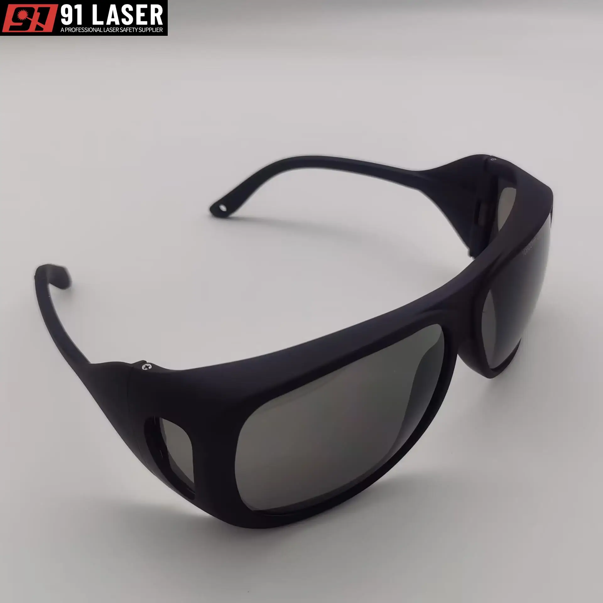 10600nm Co2 Laser Protective Glasses For Co2 Laser protection With Black Hard Case,Cleaning Cloth E-vision Certificate