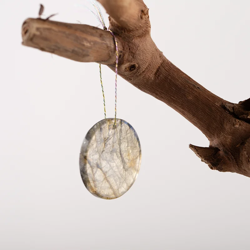 

Transparent Gray Labradorite Carving Pendant for Necklace Stone Fashion Natural Jewelry 21x2mm 3.3g