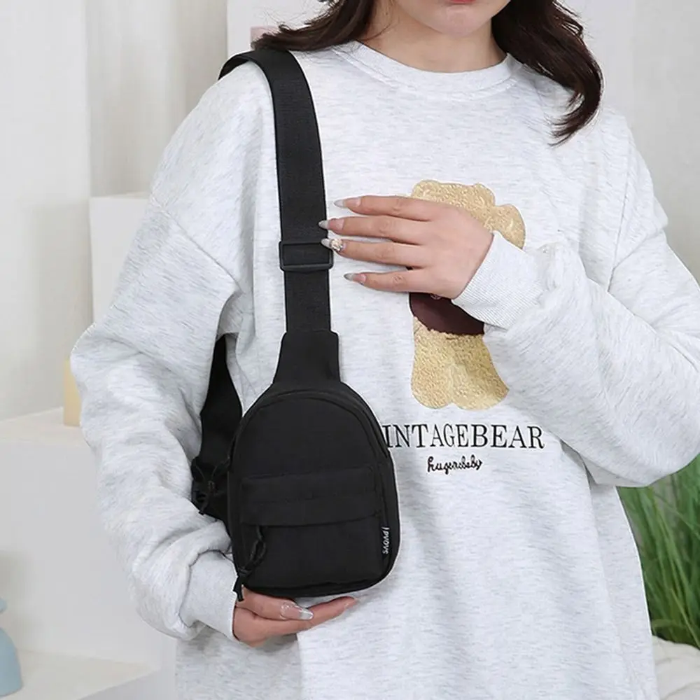 

Casual Lightweight Chest Bag Nylon Adjustable Strap Phone Crossbody Bag Shoulder Pouch Travel