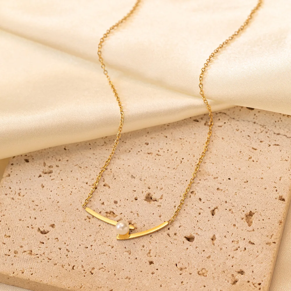 Fashion Pearl Titanium Steel Necklace For Women Elegant Minimalist Geometric Lady Necklace Office Banquet Party Jewelry Gift
