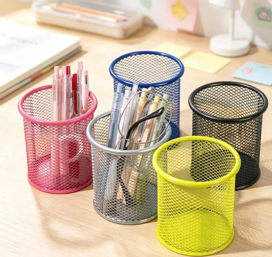 Wrought Iron Pen Holder Creative Round Hollow Multi-functional Metal Pen Holder Desktop Office Storage Box Student Learning