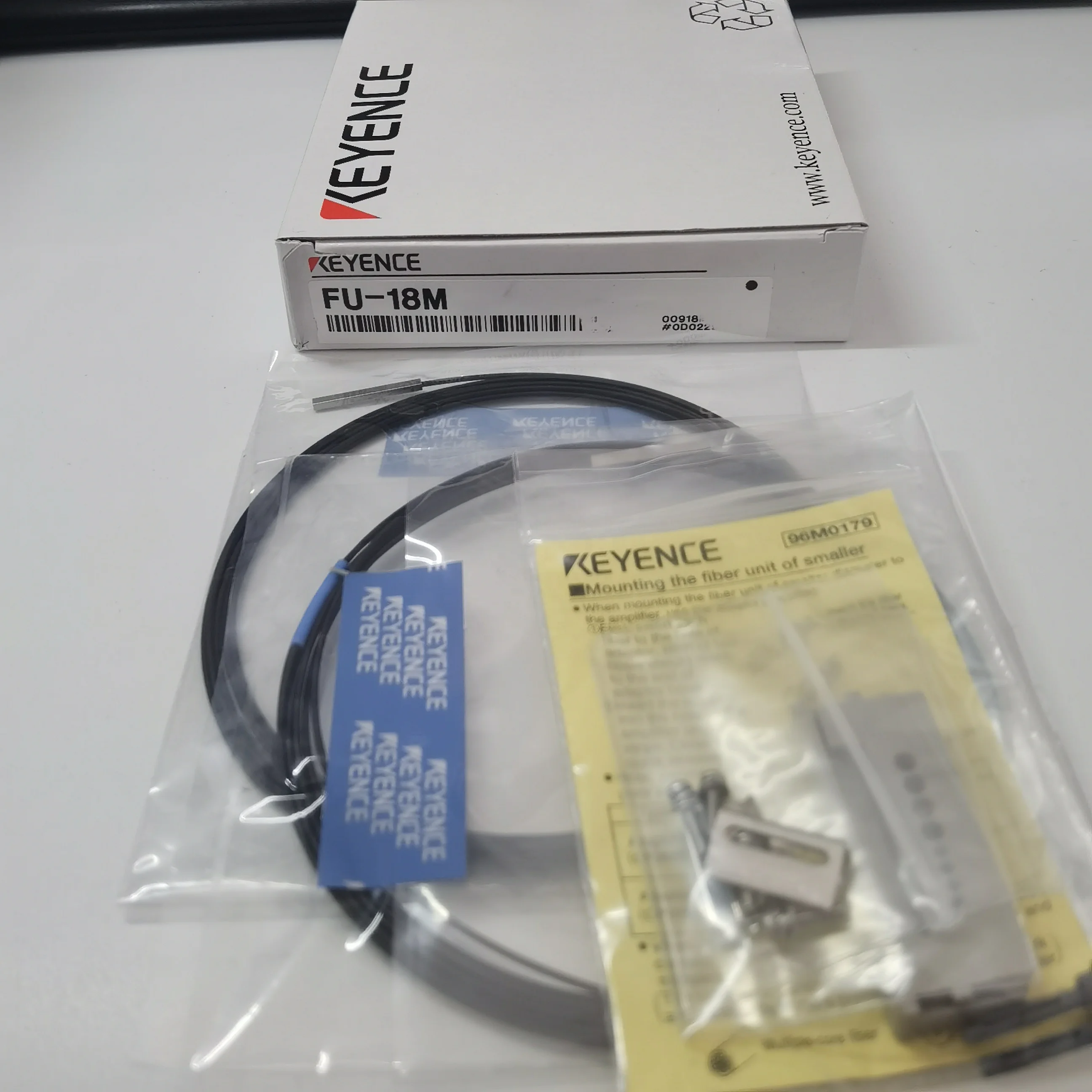 keyence Fiber Unit Thrubeam type FU-18M Digital Fiber Optic Sensor