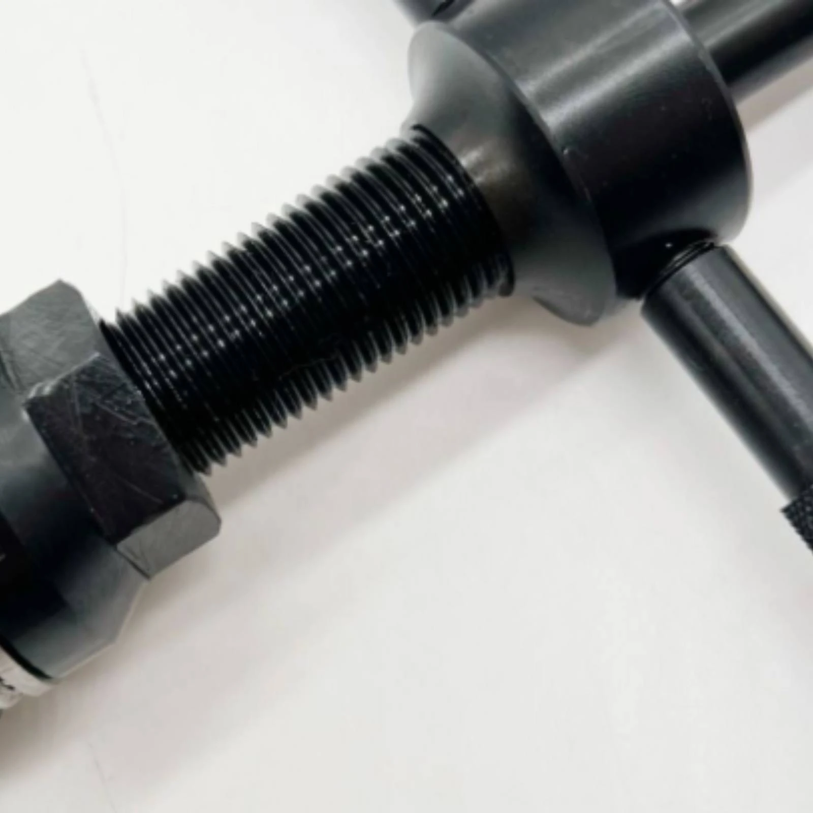 Valve Seat Annular Seal Remover Adjustable Valve Seat Puller with Interchangeable Heads Threaded Metal for Mechanics