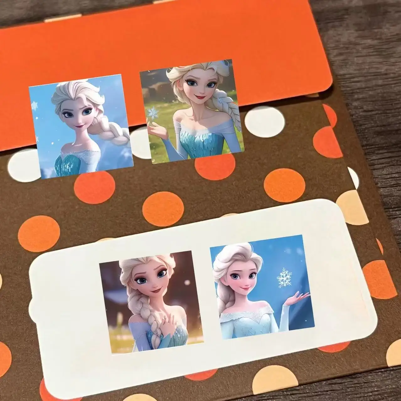 500 قطعة/لفة ديزني فروزن إلسا Kawaii ملصقات الأمتعة الكتابة على الجدران لعبة الشارات لاصقة تزيين هدية إغلاق ملصق