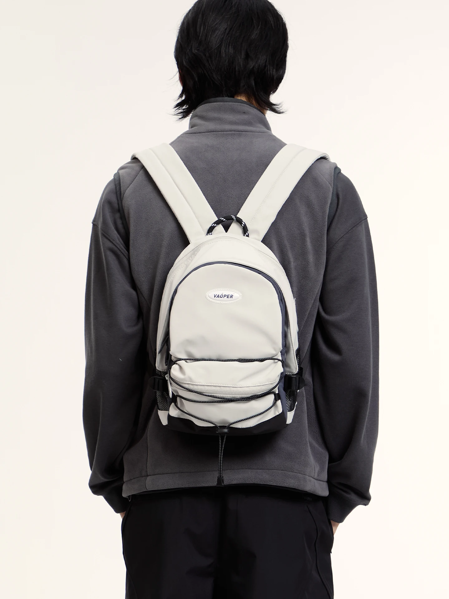 VAOPER Outdoor Sports Backpack Casual Hiking Bag Unisex Double Shoulder Bag for Short Trips And Daily Use Polyester Material