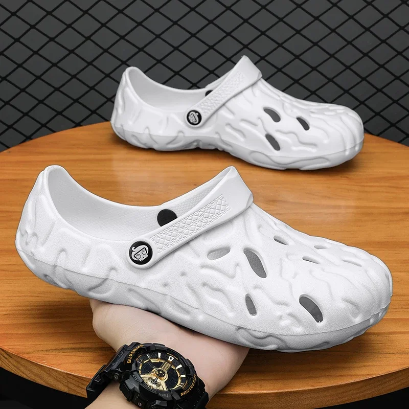 Sporty Luxury Men's Slipper International Brand White Sandals Rubber Soles Shower Shoes Dropshipping Sleepers High Heel Tennis