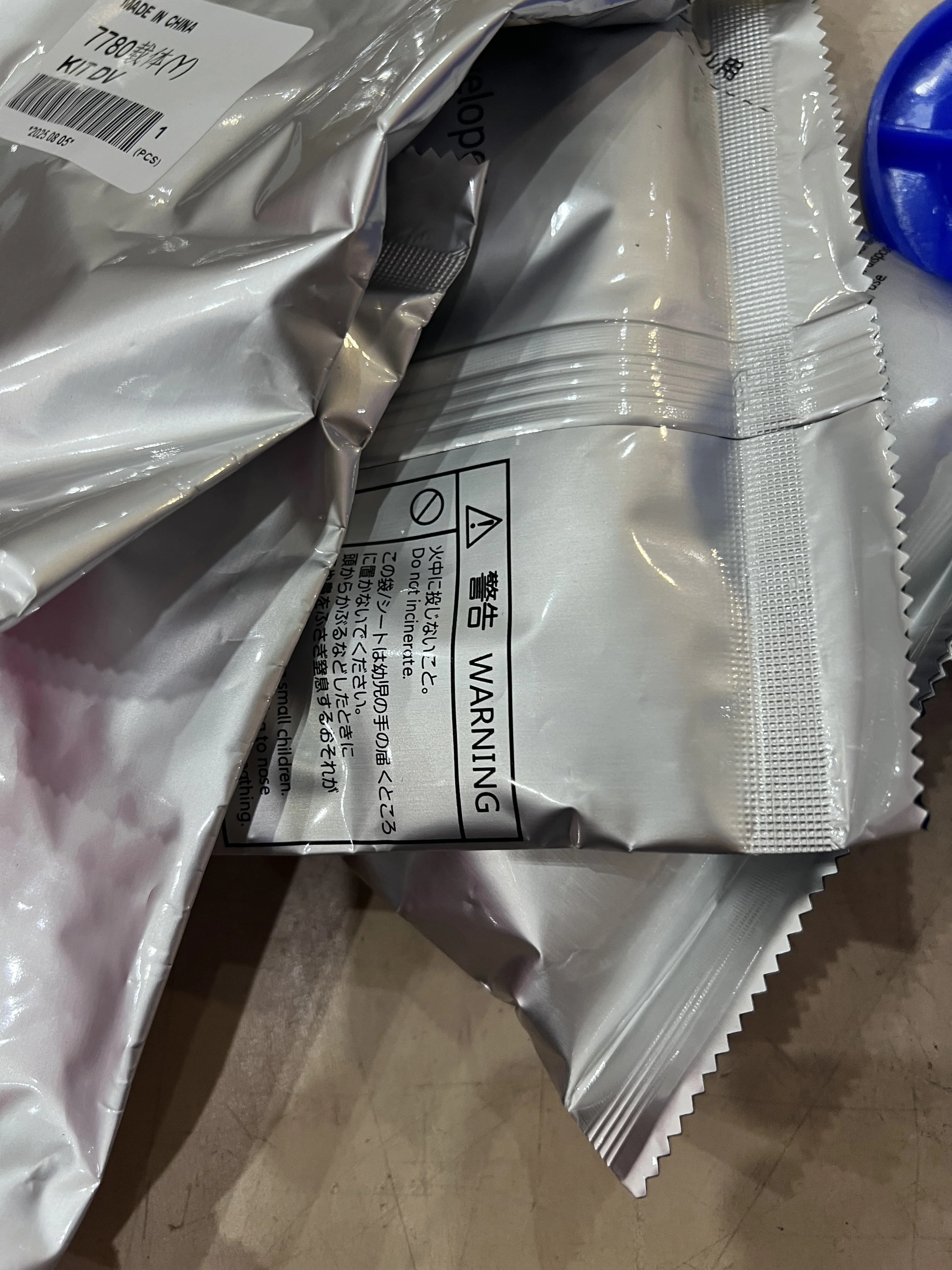 

1pcs Developer Powder KCMY For Xerox DC240 242 C75 J75 C70 C60 500 7550 6500 550 5065 7600 700 550 560 5580 6680 7780 6550 C7550