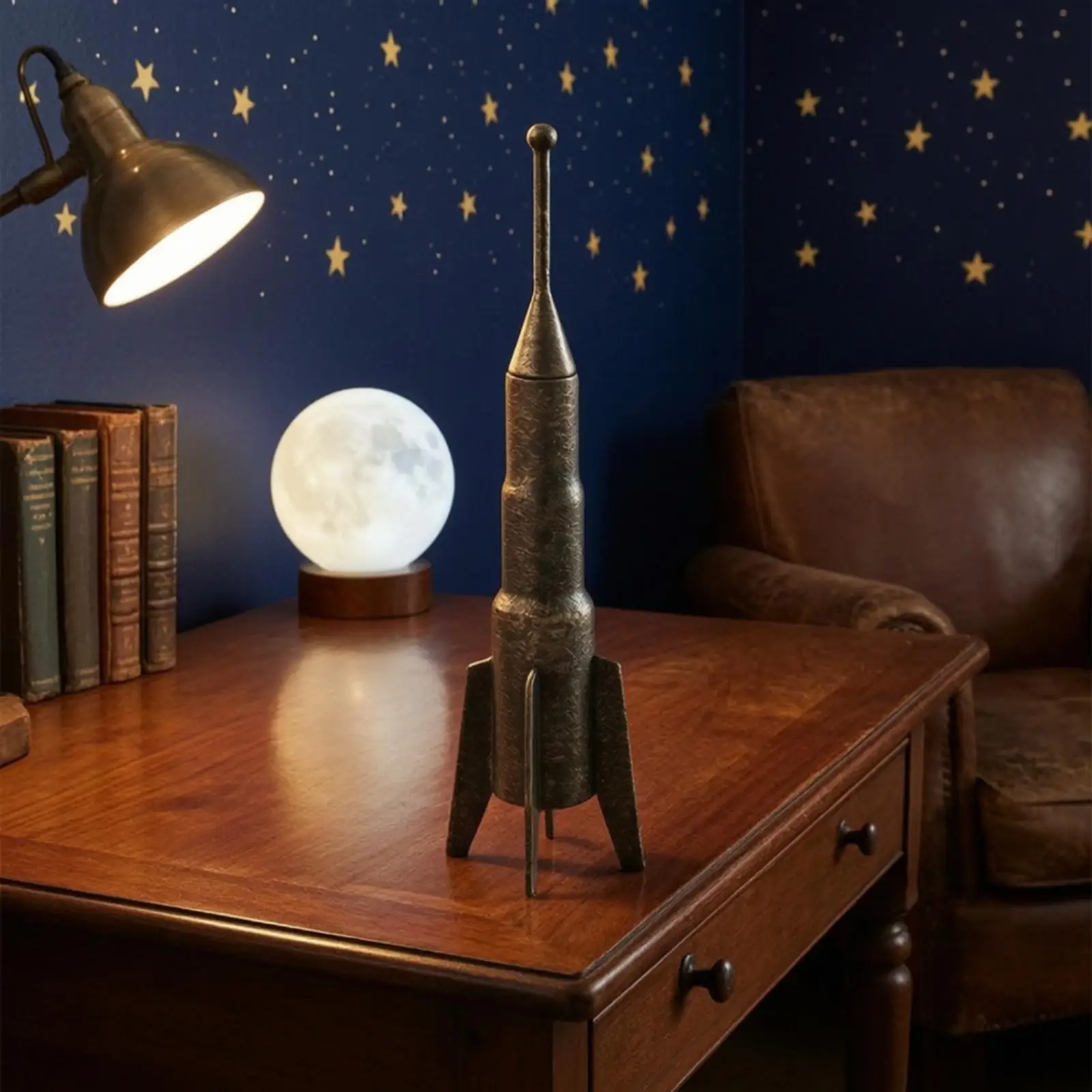 Iron Spacecraft Ornament Vintage Rocket Statue for Kids Room Desk Shelf Miniature Display