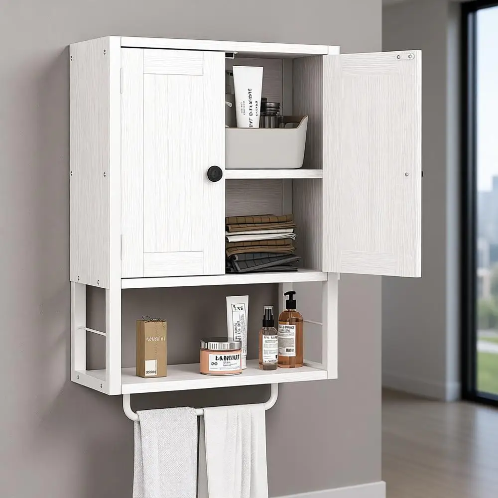 

Белый деревянный настенный шкафчик для медикаментов с двойными дверцами, полкой и держателем для полотенец для ванной, гостиной или кухни