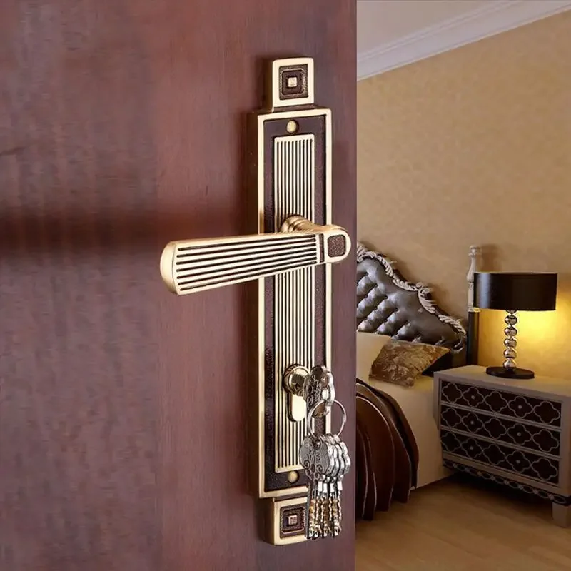 

1set of Chinese Style Metal Door Lock Set with Keys Indoor Large Panel Door Lock Set Bedroom Door Lock Set Hardware Accessories