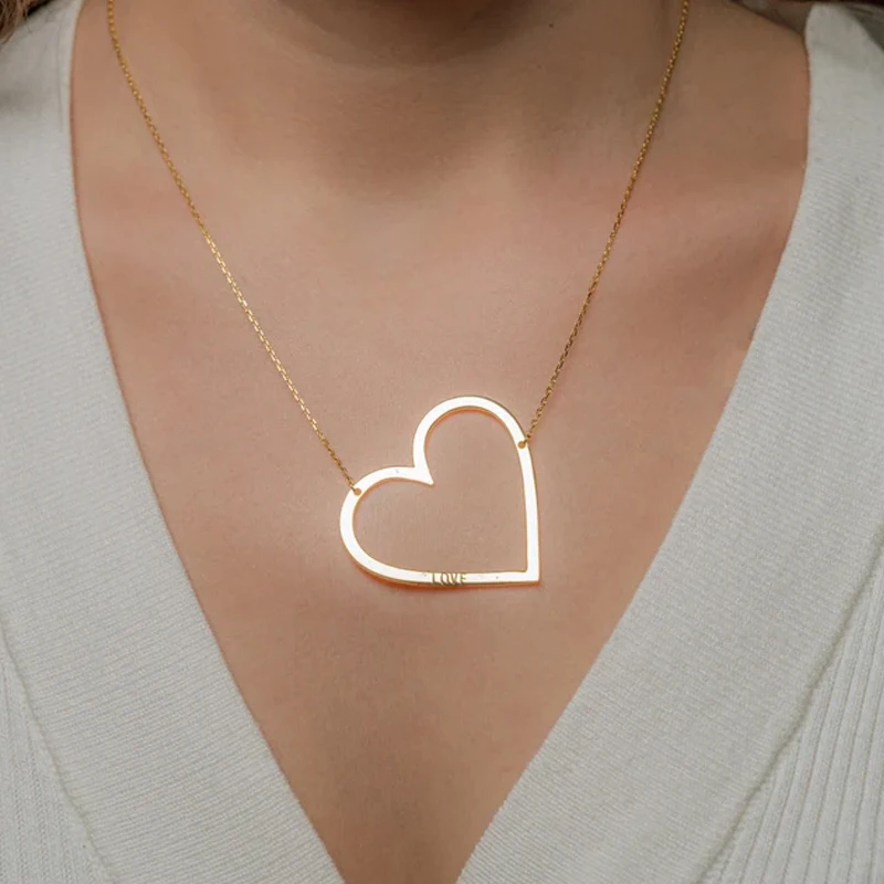 

Stainless Steel Large Heart Engrave Name Pendant Necklace Fashion Wedding Engagement Women Clavicle Chain Personalized Nameplate