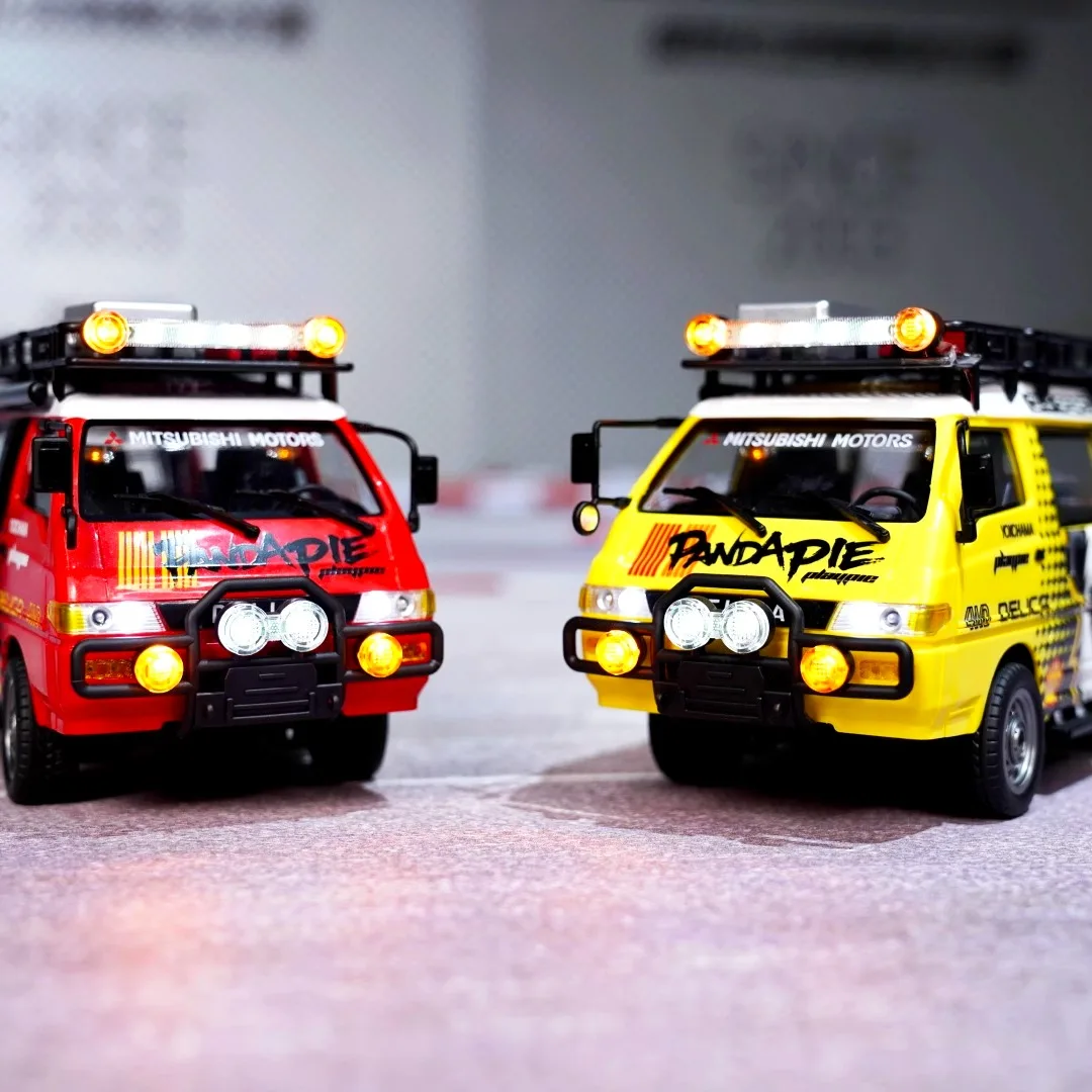 JXC DELICA 1/24 Carro de pão versão 4WD simulação modelo elétrico carro rock brinquedos para adultos e crianças