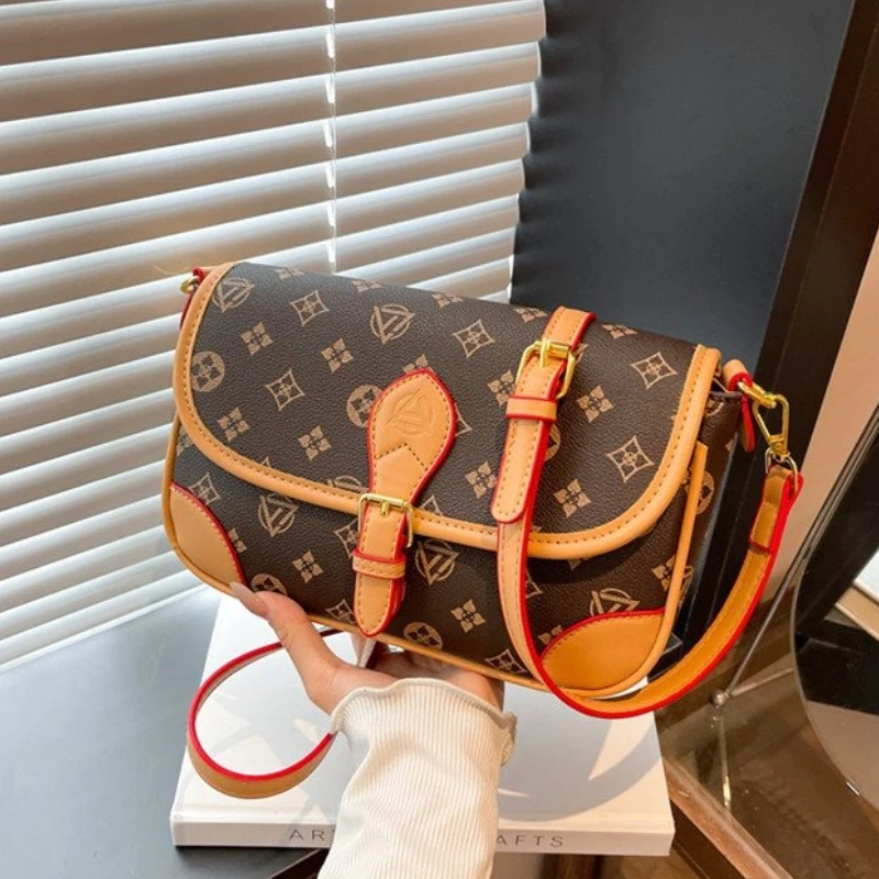 

High-end Women's 2025 New Trendy Retro Monogram Single-shoulder Crossbody Bag, Best-selling Wide Baguette Bag, Small Square Bag