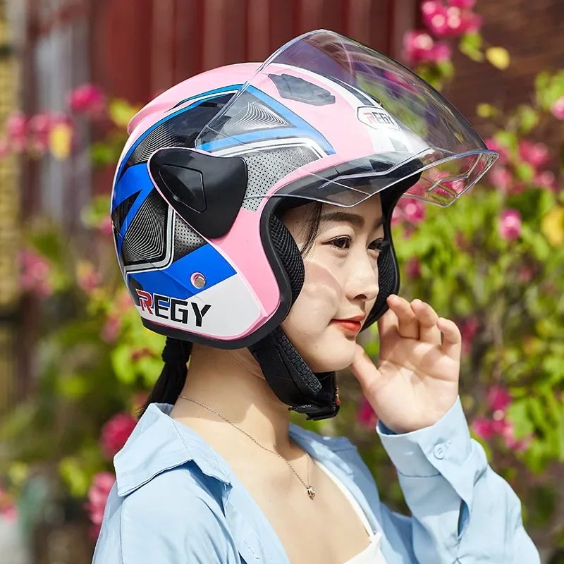 Electric Motorcycle Helmet Adult Men and Women Autumn and Winter Helmet HD Anti-fog Half Helmet 54-59CM