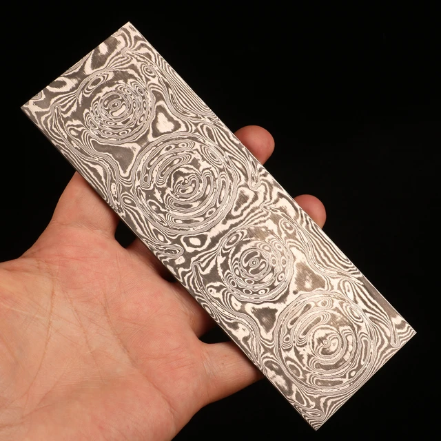 1 sztuka damasceński stalowy blank Grosse Rose wzór ostrze noża stalowy nóż do pręcik ze stali DIY blank
