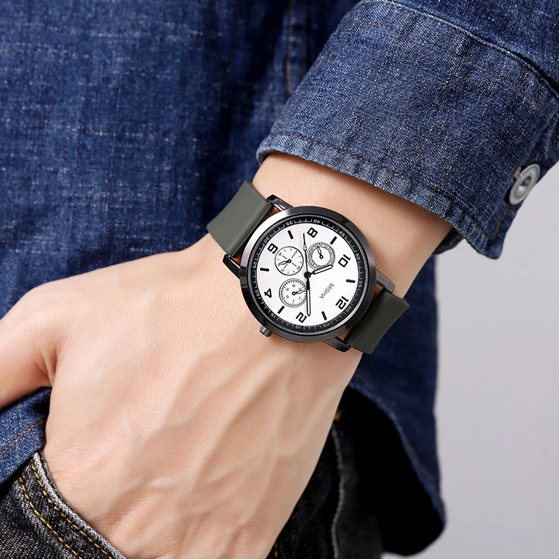 ساعة كلاسيكية للرجال بمقياس مزدوج، ساعة رقمية من السيليكون كوارتز ثلاثية العيون للرجال