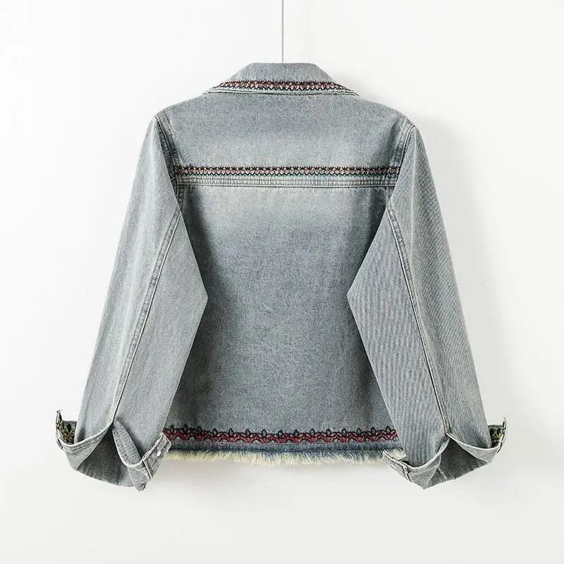 แจ็คเก็ตยีนส์ทรงหลวมสไตล์สตรีทแฟชั่นใหม่ประจำฤดูใบไม้ร่วงปี 2025 ของ Heavy Industry Joker  พร้อมลายปัก