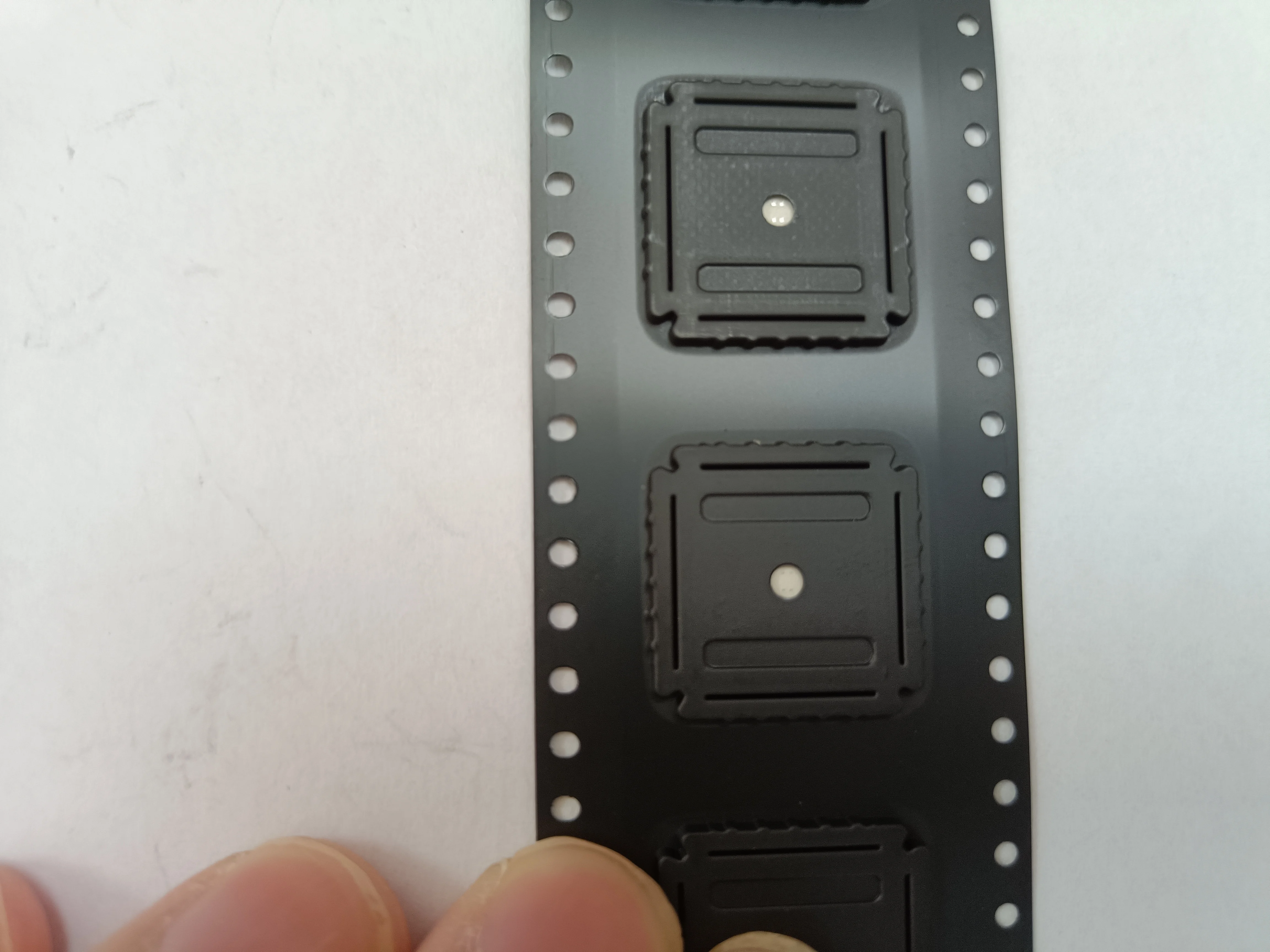 AD9910BSVZ Package TQFP100 Direct Digital Frequency Synthesis DDS Factory Genuine Channel Direct Sales