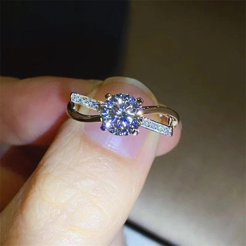 

Daily Versatile Ring For Women 1ct Moissanite PT950 Platinum | Understated luxury design, suitable for daily dating and banquets