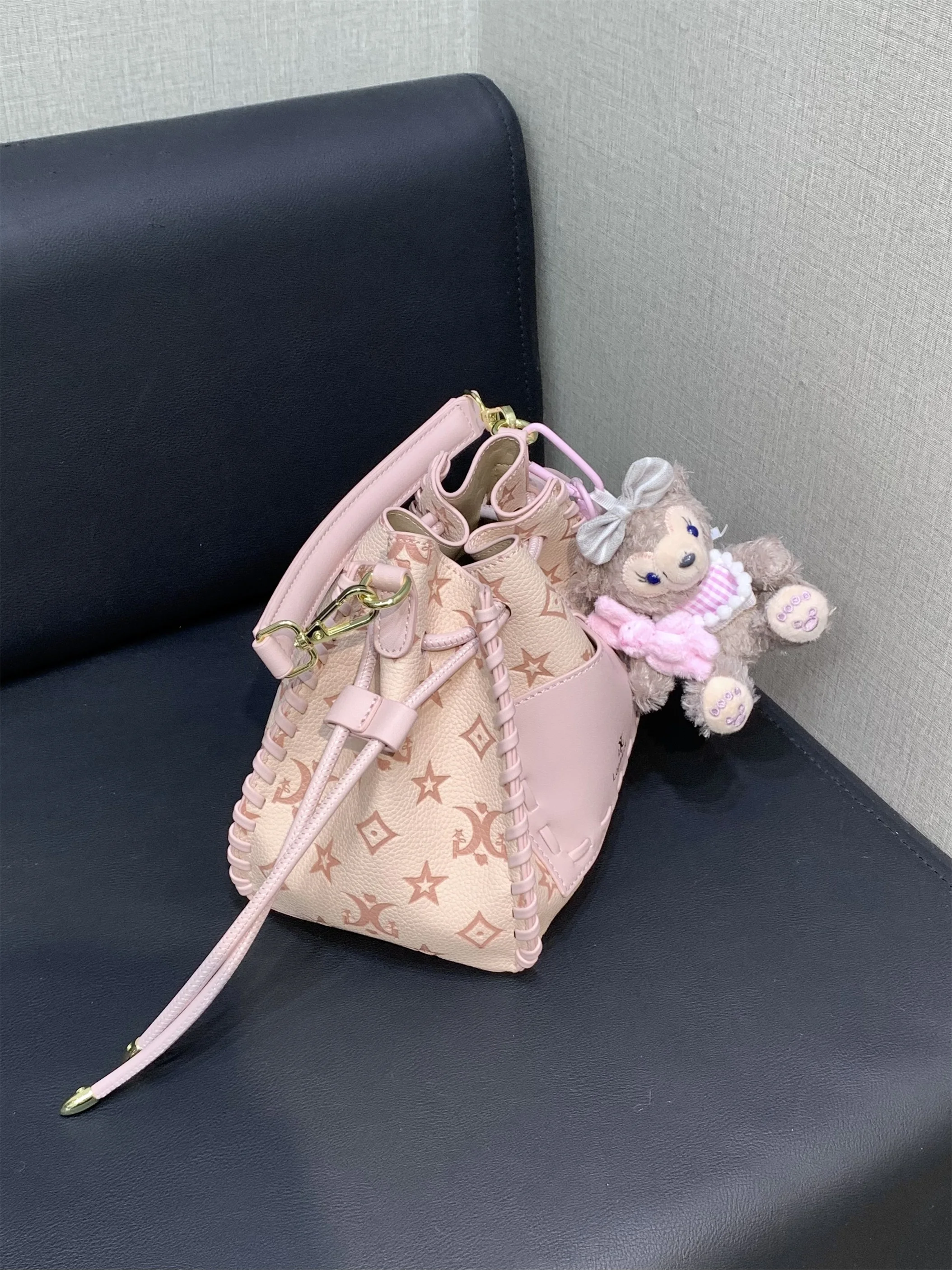 ciyah-women's-buet-bag-geometric-pattern-pink-handbag-crossbody-bag-sweet-lady-sle-spring-2026-new-faion-leather