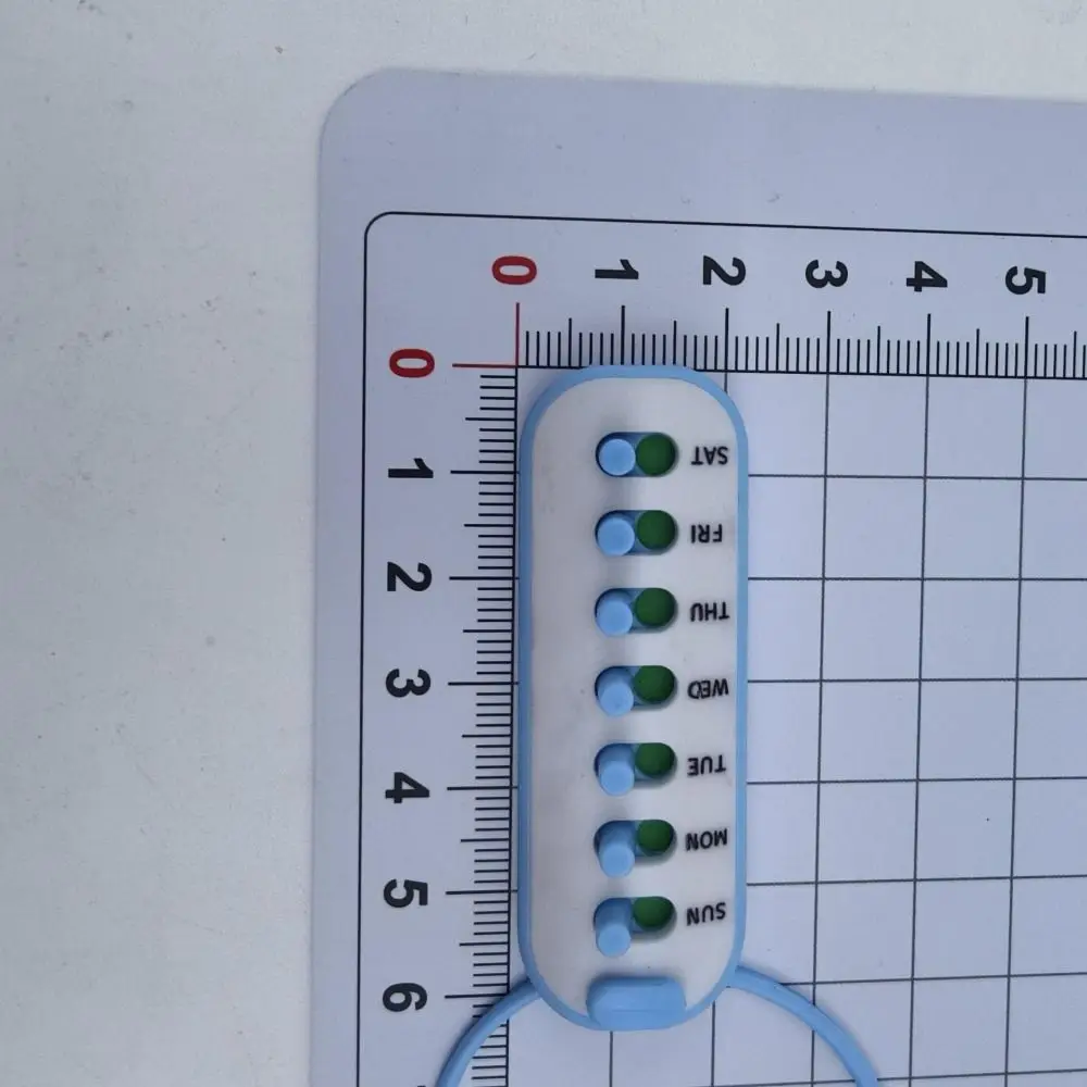 Reusable Pill Reminder Color-Coded Easy Date Mark 7 Day Pill Tracker Slider Firm Rubber Straps Pill Bottles Memory Aid