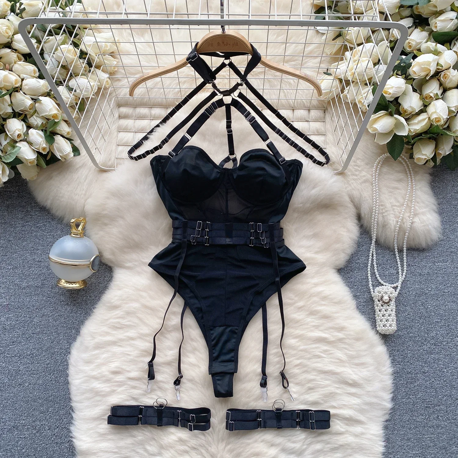 

Women Hotsweet Hollow Out Vintage Halter Bandage Bodysuits Chic Sleeveless Jumpsuits Slim Top Rompers Summer Beach Sexy Clothing