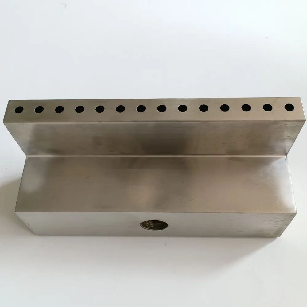 Stainless steel waterfall outlet villa courtyard rockery fish pond landscaping wall flow channel water curtain landscape