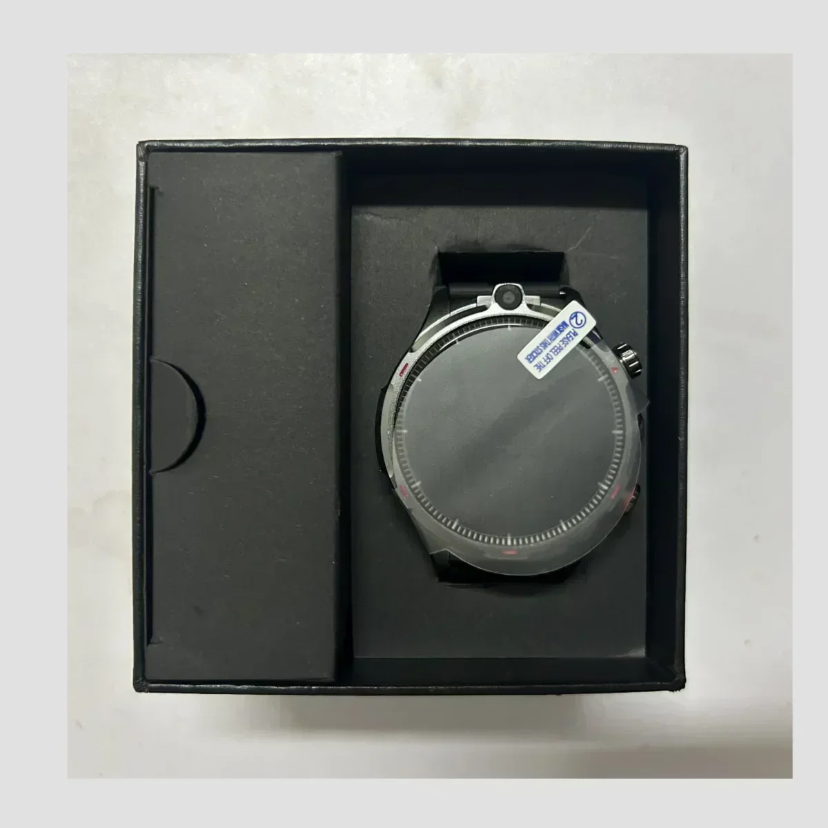 LW12 4G Android 9.0 Smart Watch Doppia fotocamera HD Risoluzione 1.43 '' 466 * 466 HD Scarica APP Scheda SIM Posizionamento preciso WIFI