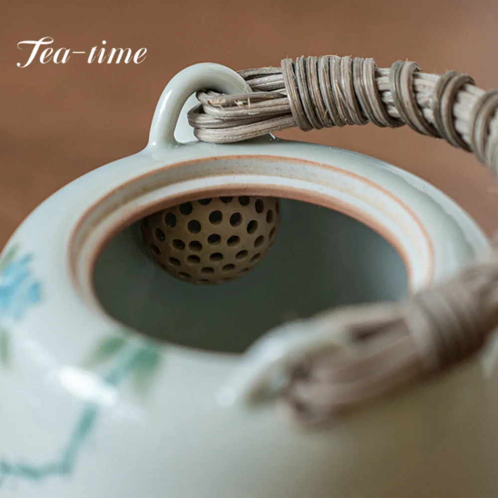 200ml Pure Hand-painted Embroidered Ball Ceramic Teapot Handmade Rattan Woven Lifting Beam Pot Chinese Tea Brewing Kettle Teaset