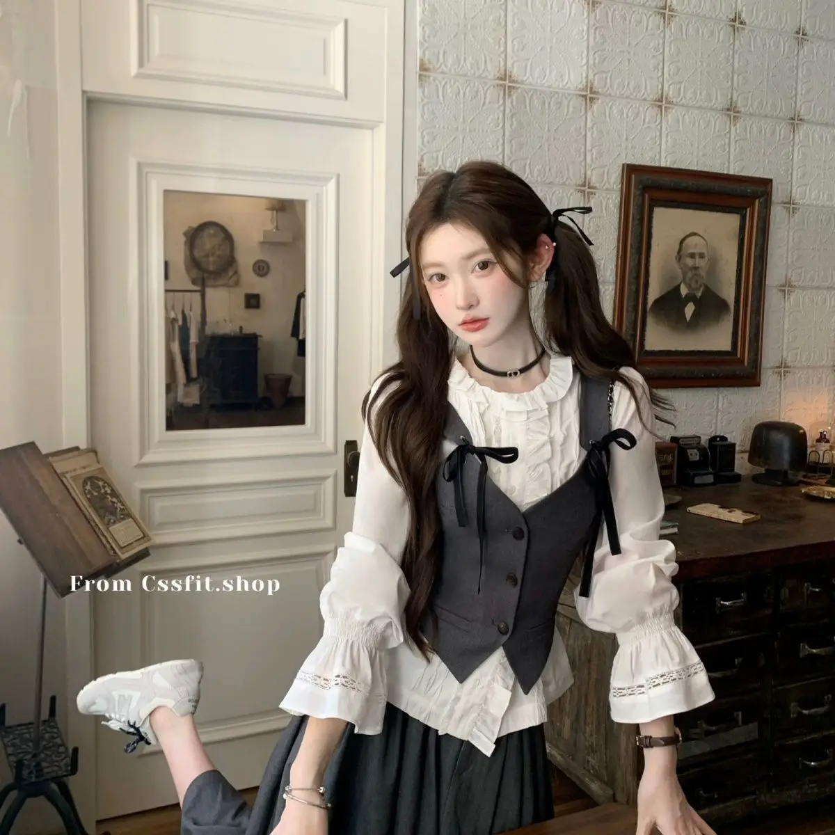 

2024 Autumn New Women 3 Piece Skirt Sets Sweet Girls Preppy Style Long Sleeve White Shirt + Vest Tops + A Line Pleated Skirt