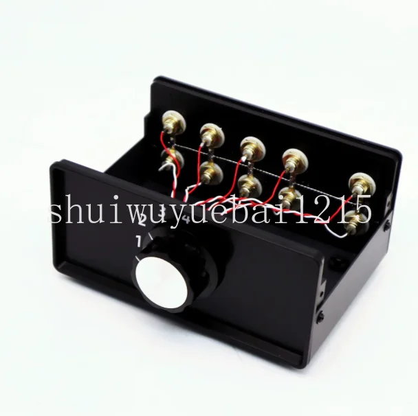Passive signal switcher 4 in 1 out RCA audio signal input switching selector suitable for player power amplifier