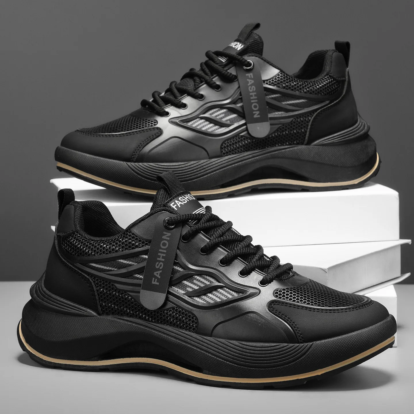 

2026 Spring New Trend All-Match Casual Sneakers Ultra-Light Shock Absorption Running Shoes Soft Sole Breathable Mesh Shoes