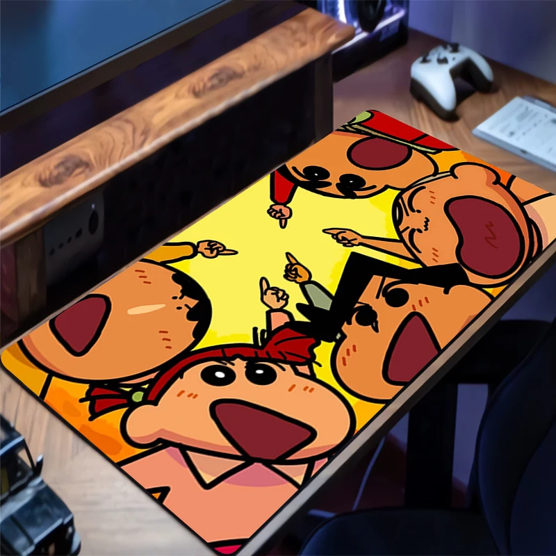 Alas Mouse C-crayon Shin-chan Extended Gaming Mousepad Dengan Tepi Jahitan Alas Meja Anti Selip Alas Keyboard Komputer Modis