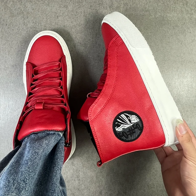 

Новые мужские высокие кроссовки 2025 года, модная повседневная кожаная обувь, модная универсальная мужская обувь, кожаные ботинки