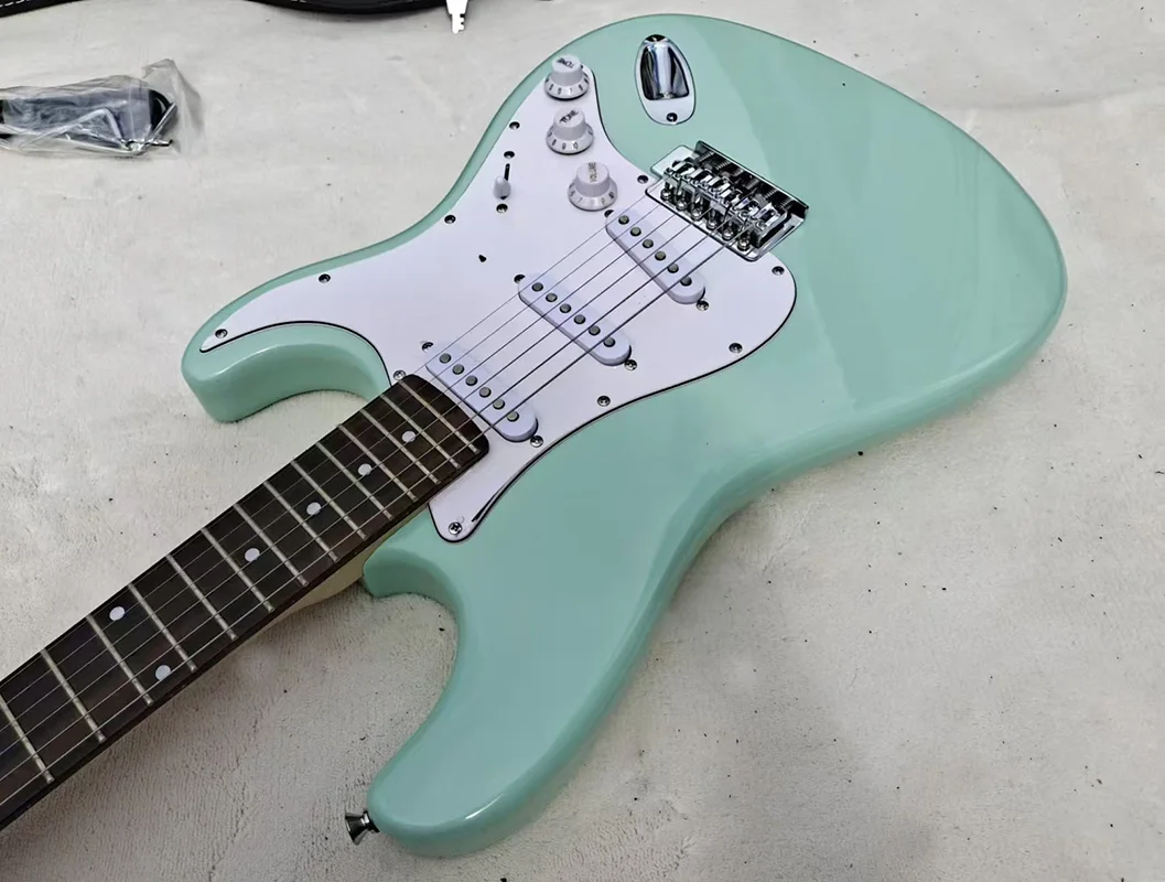 High quality electric guitar, guaranteed quality, can be shipped quickly, in stock