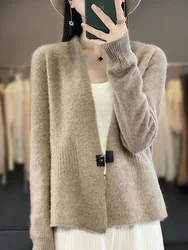 100% Merino wool cardigan women's V-neck blouse autumn and winter new fashion knitted bottoming women's coat