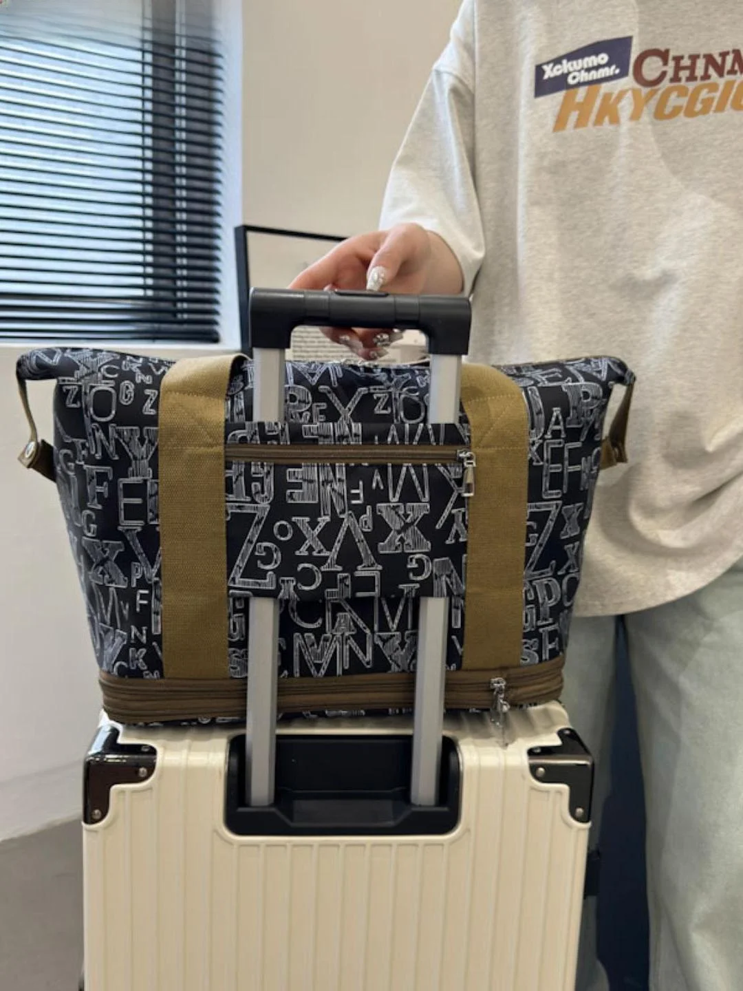 

Large Capaci Travel Bag Handheld Storage Bag with Universal Wheels for ort Busin Trips And Materni Separate Wet And ...